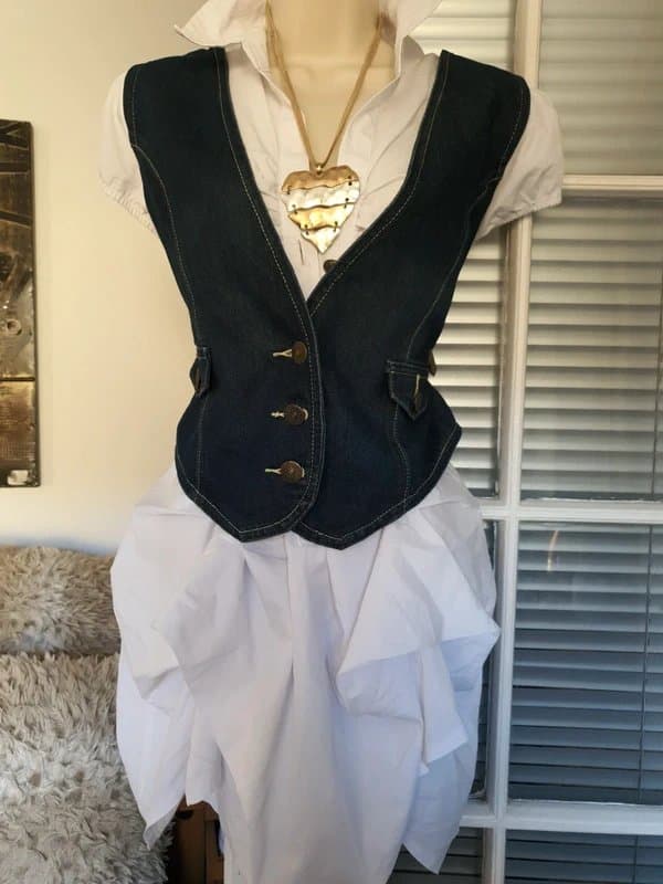 xra Gorgeous dark blue waistcoat,  fits sizes 16,18
