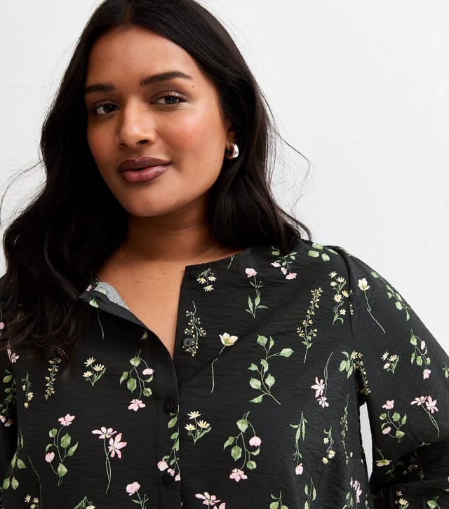 New Look Women's Plus Size Black Ditsy Floral 3/4 Length Sleeve Blouse Curves New Look - 2