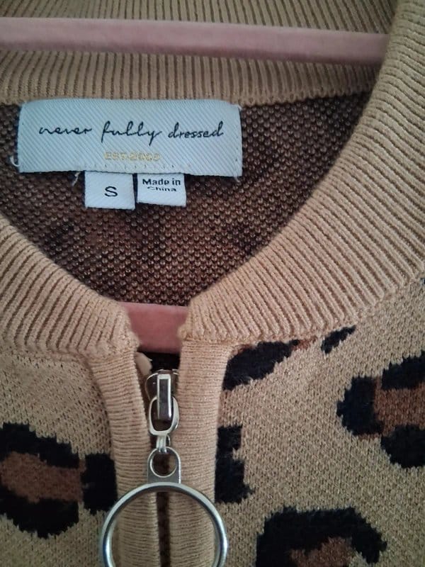 Never Fully Dressed Leopard Print Zip-Up Cardigan Size S