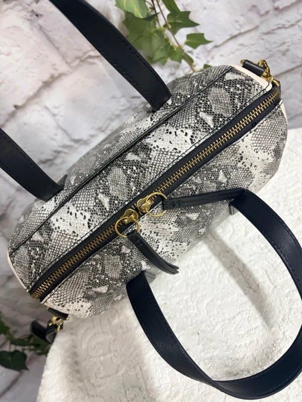 Fossil Fossil “Sydney” PU grab bag and purse -Used Once