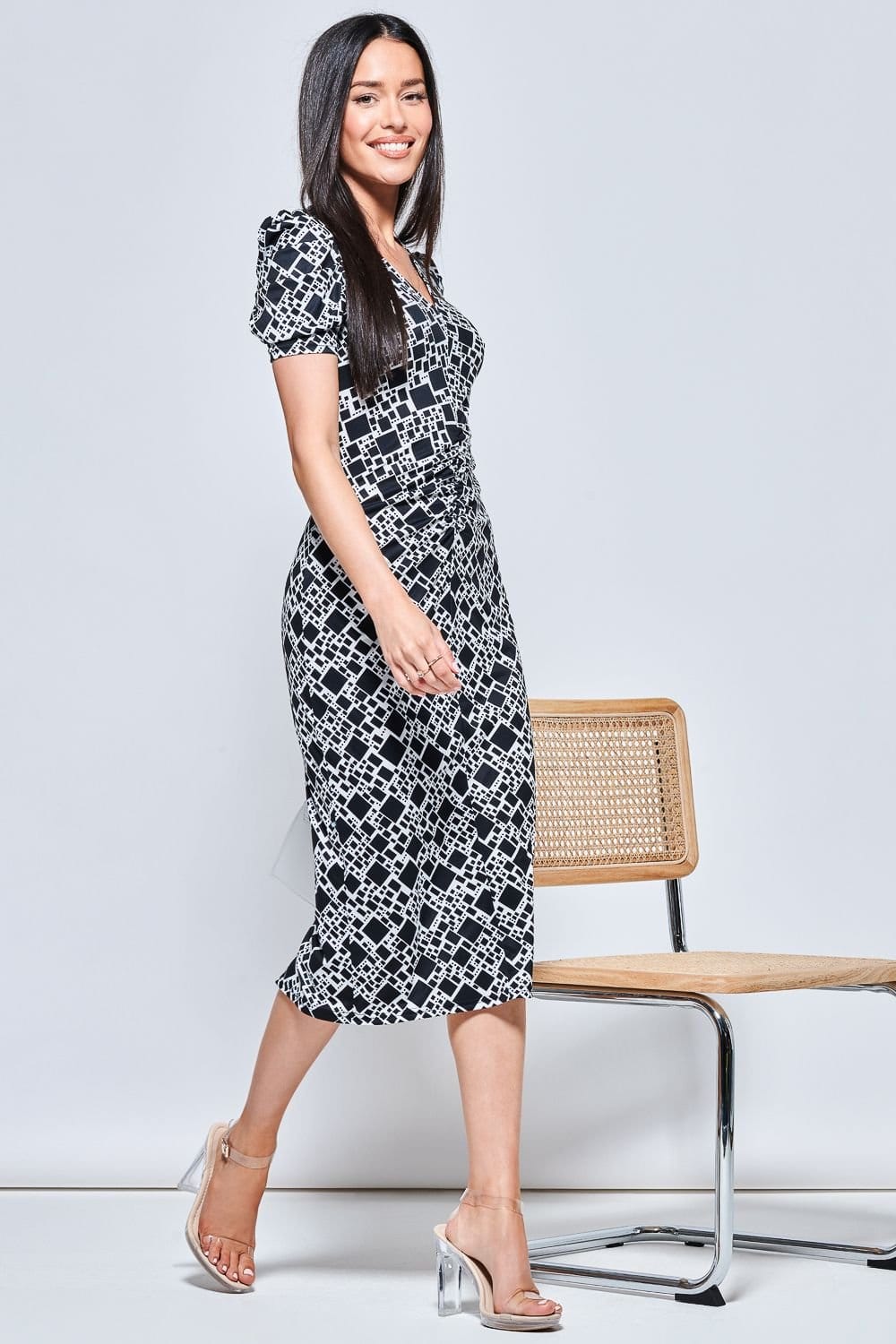 Jolie Moi Jolie Moi Women's V Neck Bodycon Midi Dress in Black - 4