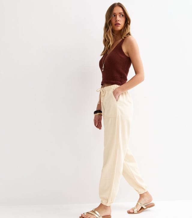 New Look Women's Off White Cotton Tapered Cargo Trousers New Look - 3