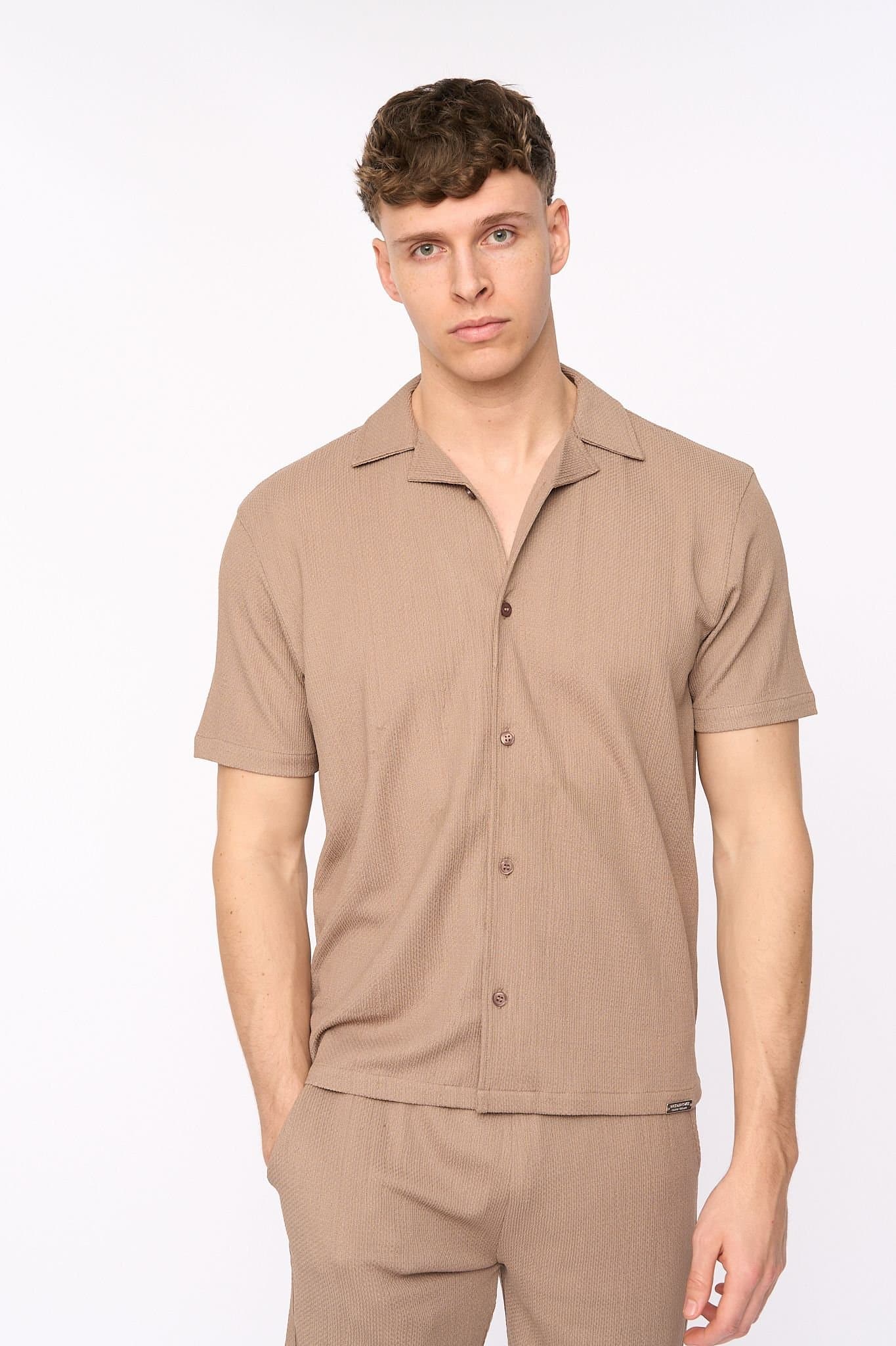 Duck&Cover Duck&Cover Men's Hingham Casual Co-ord Set with Crinkle Texture in Taupe