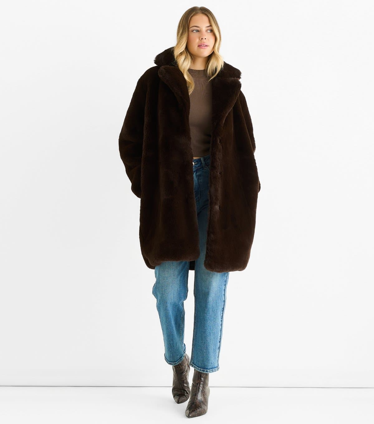 Gini London Women's Brown Faux Fur Longline Coat Gini London New Look