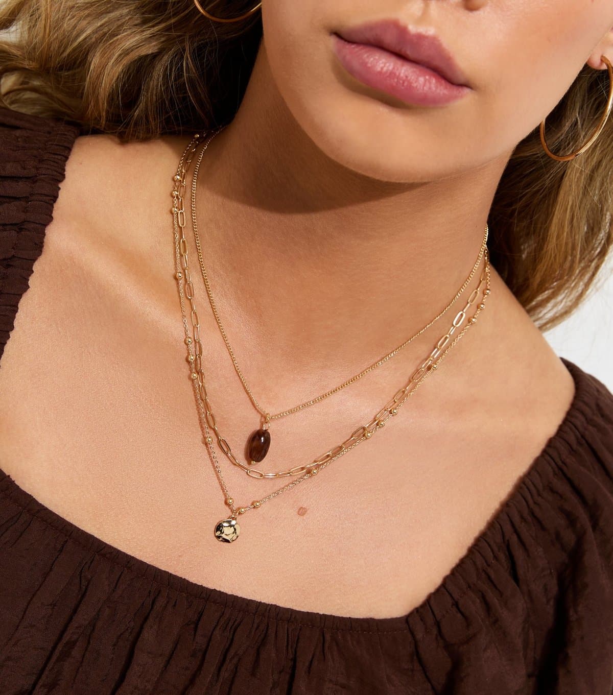 New Look Gold Tone 3 Layer Hammered Disc Chain Necklace New Look