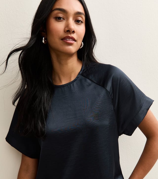 New Look Women's Navy Satin Short Raglan Sleeve Top New Look - 2