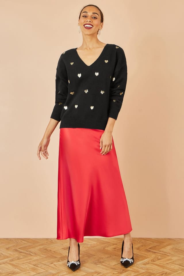 Yumi Yumi Women's Black Sequin Heart V Neck Jumper - 2