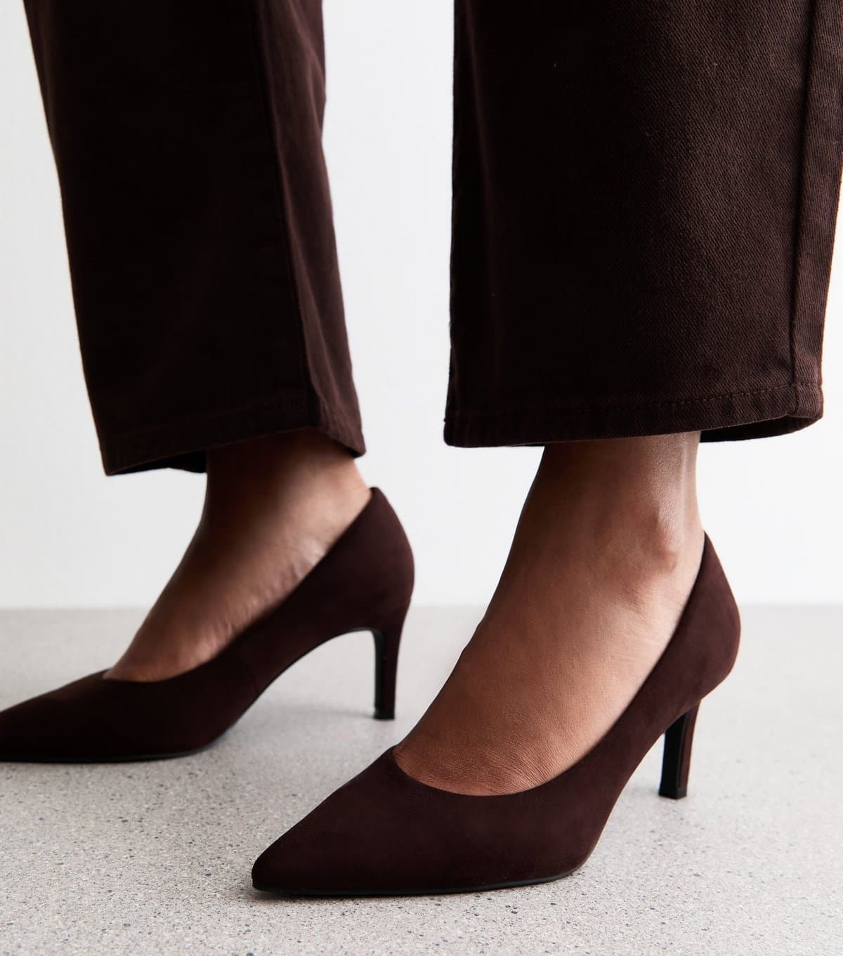 New Look Women's Dark Brown Faux Suede Pointed Toe Court Shoes Vegan New Look