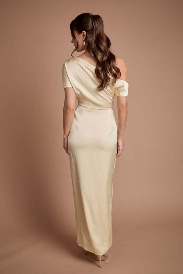 Coast Coast Women's Satin Ruched Detail Off-The Shoulder Maxi Bridesmaid Dress in Lemon - 3