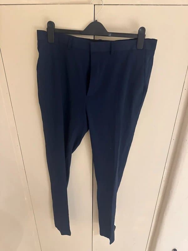 ASOS Design Navy slim chinos
