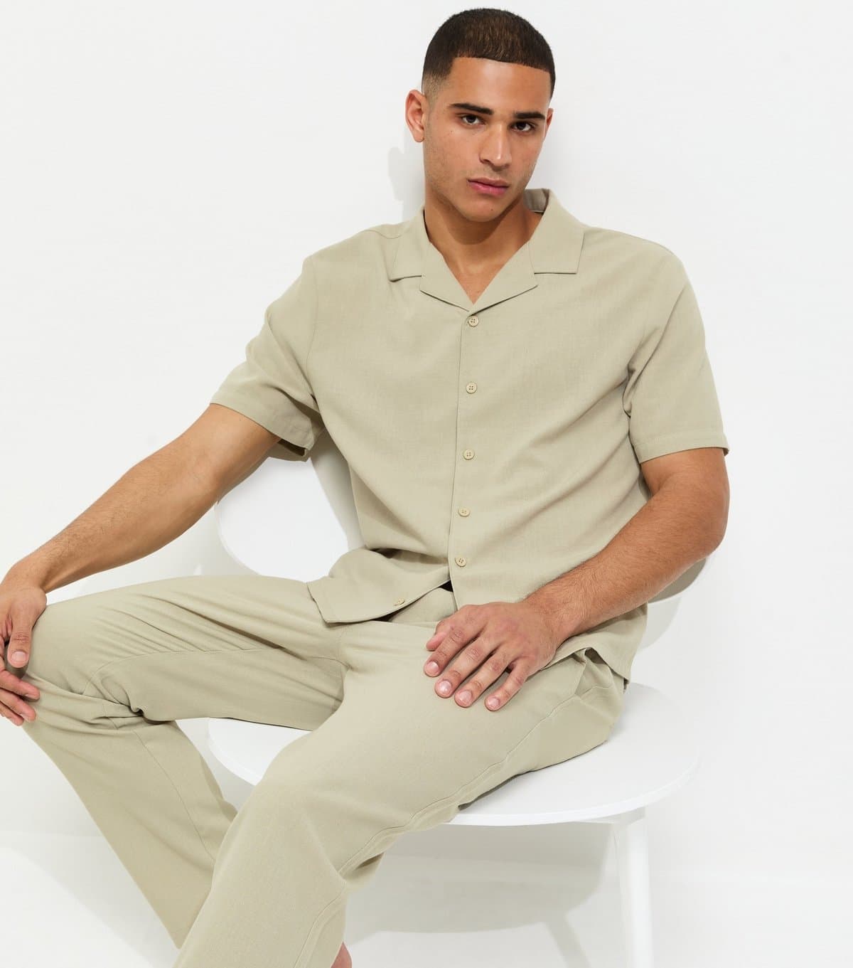 New Look Men's Mint Green Regular Short Sleeve Boxy Fit Shirt New Look