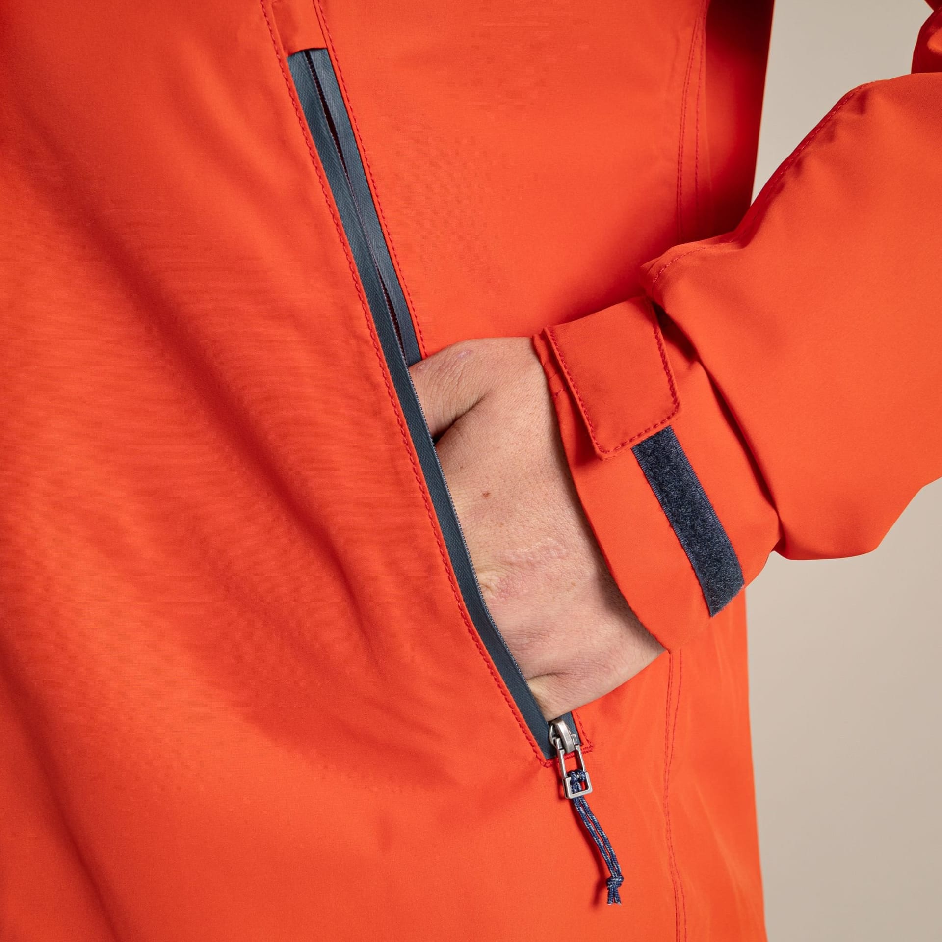 Craghoppers Craghoppers Men's Vanth Hooded Lightweight Waterproof Jacket in Red - 4