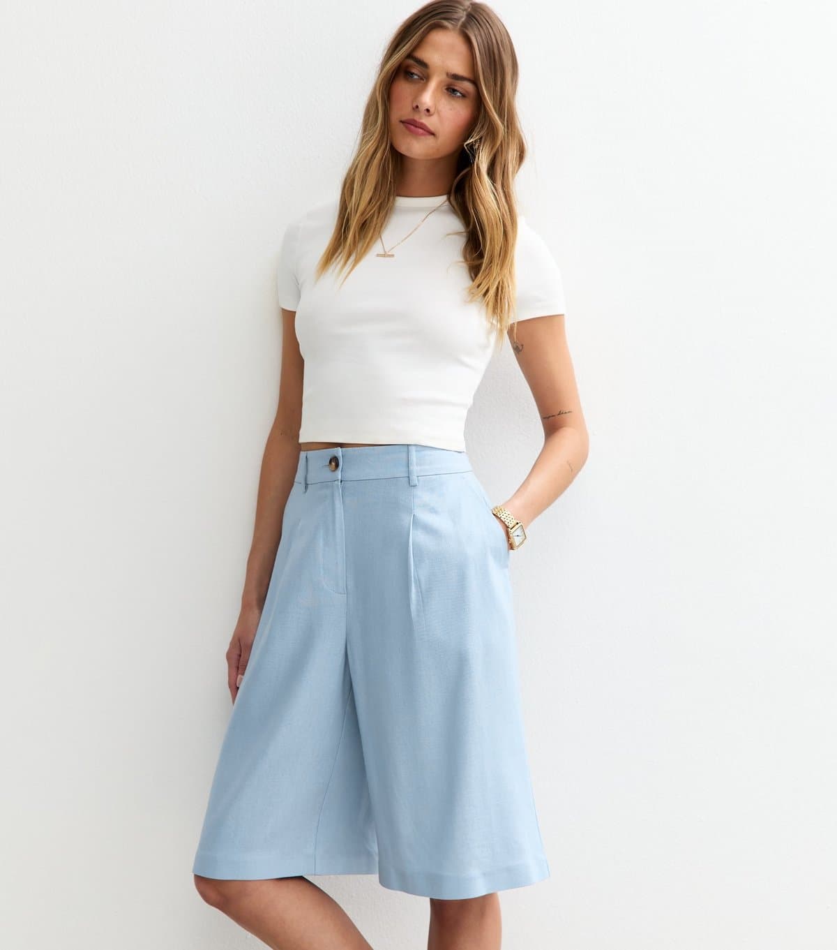 New Look New Look Pale Blue Tailored Knee-Length Shorts