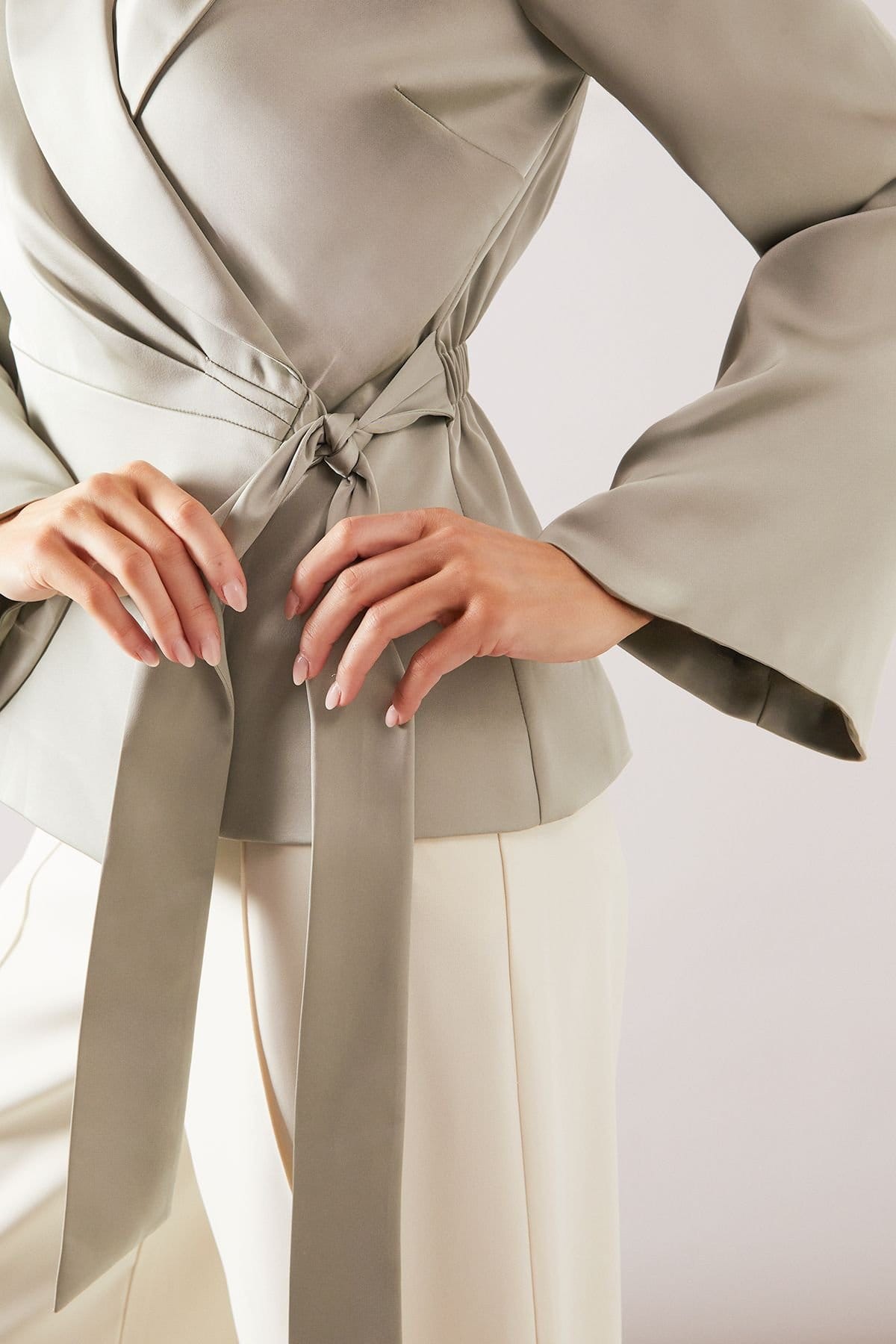 Wallis Wallis Women's Fluid Satin Wrap Tie Jacket in Sage - 4