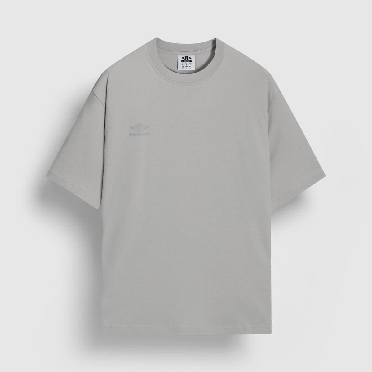 Umbro Umbro Men's Sam Scout T-Shirt in Light Grey