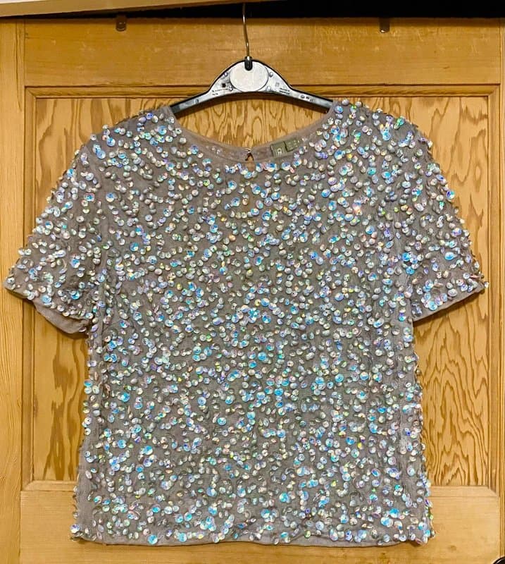 ASOS Asos size 8 all over sequin party crop top