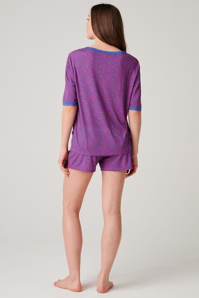 British Boxers British Boxers Women's "Wild Cat" Bamboo Lace Short Pyjama Set in Bright Pink - 3