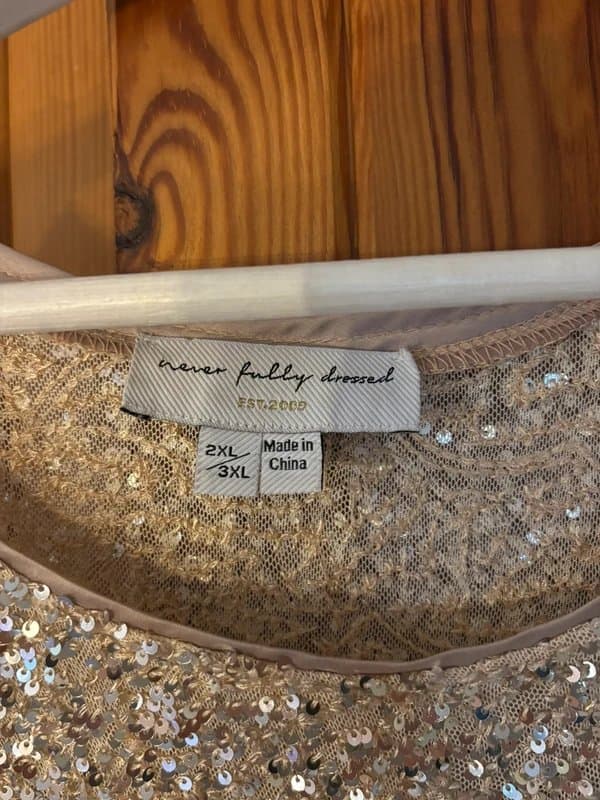 Never Fully Dressed Stunning sequin dress