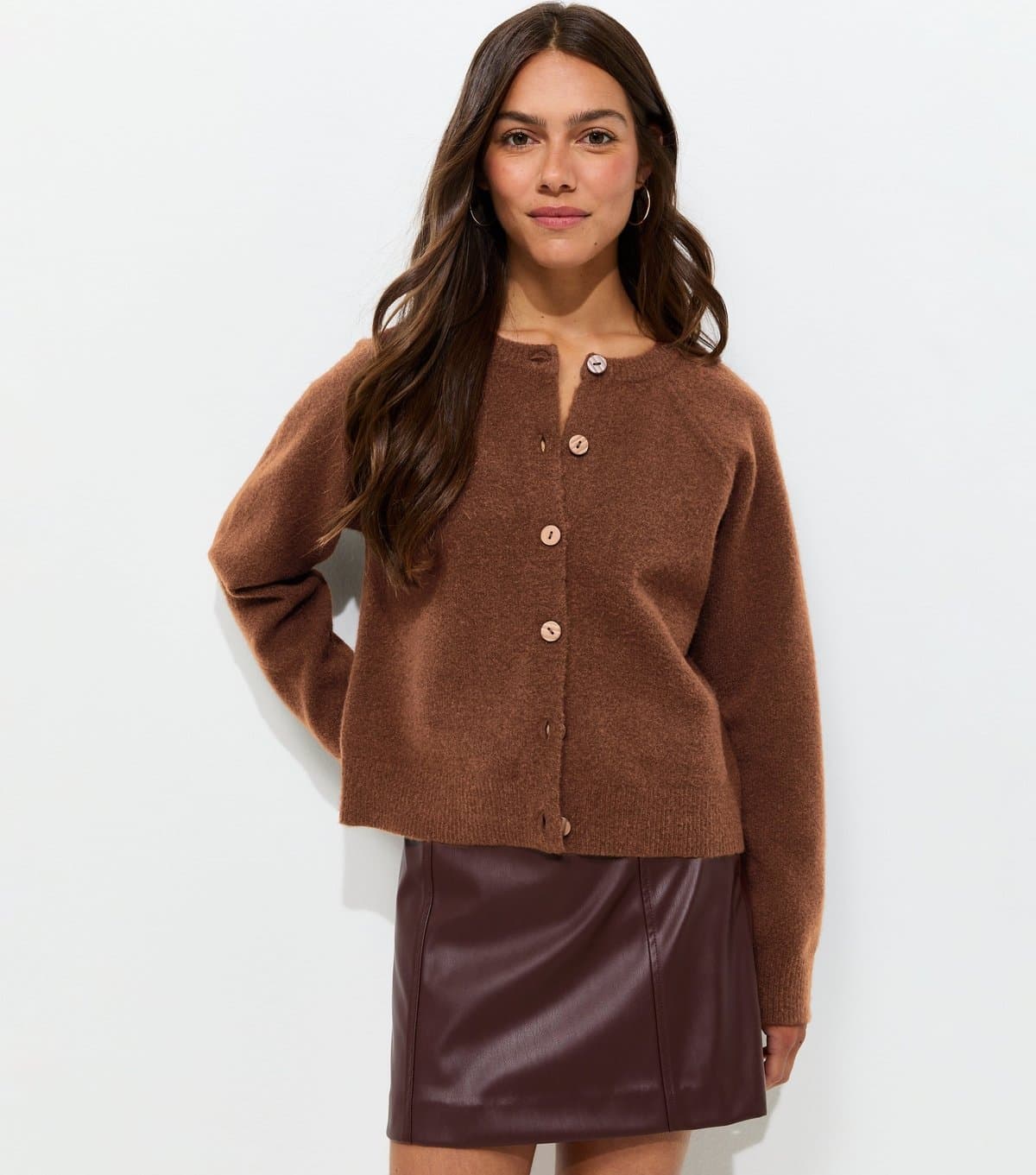 New Look Women's Petite Dark Brown Brushed Knit Raglan Meet The Jean Cardigan New Look