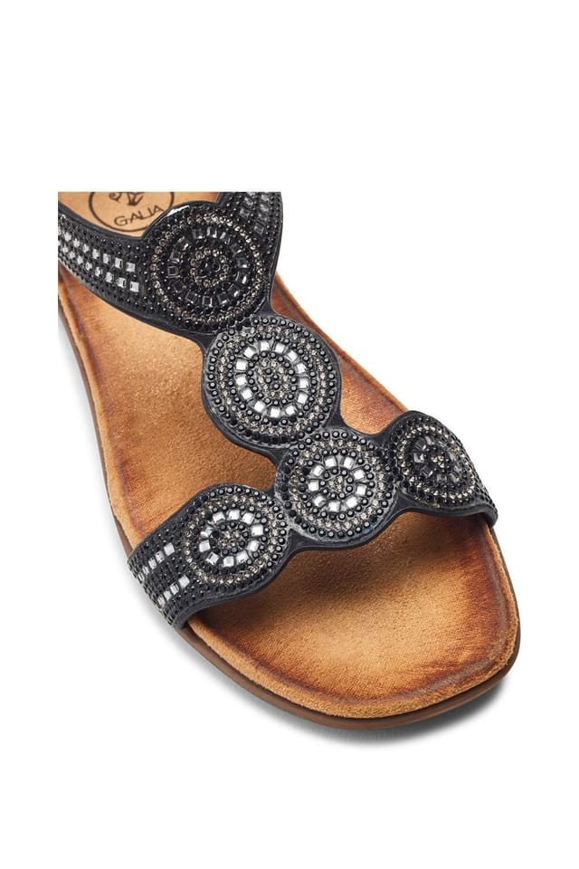 b.soleful b.soleful Women's 'Sarelle' Porvair Sandals in Black - 2