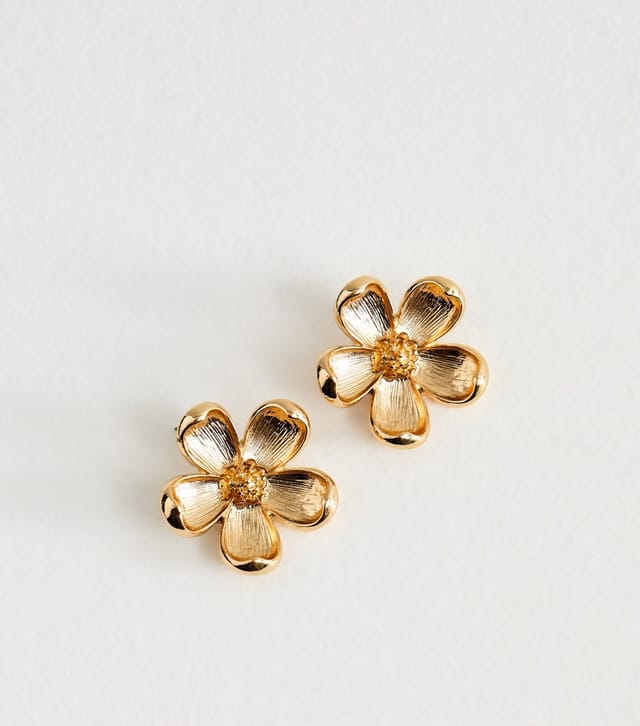 New Look Gold Tone Large Flower Stud Earrings New Look - 3