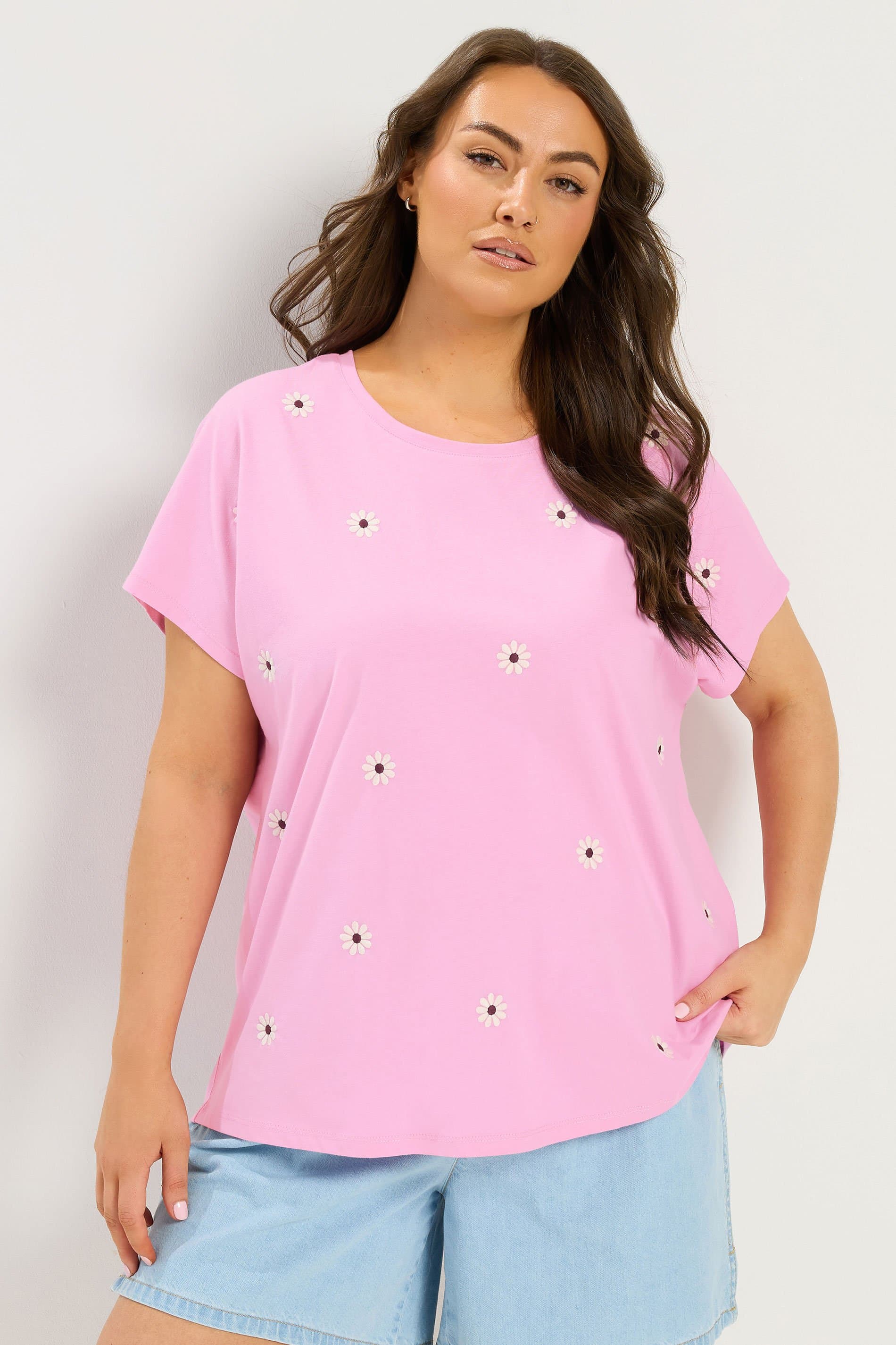 Yours Plus Size Light Pink Embroidered Daisy Tshirt