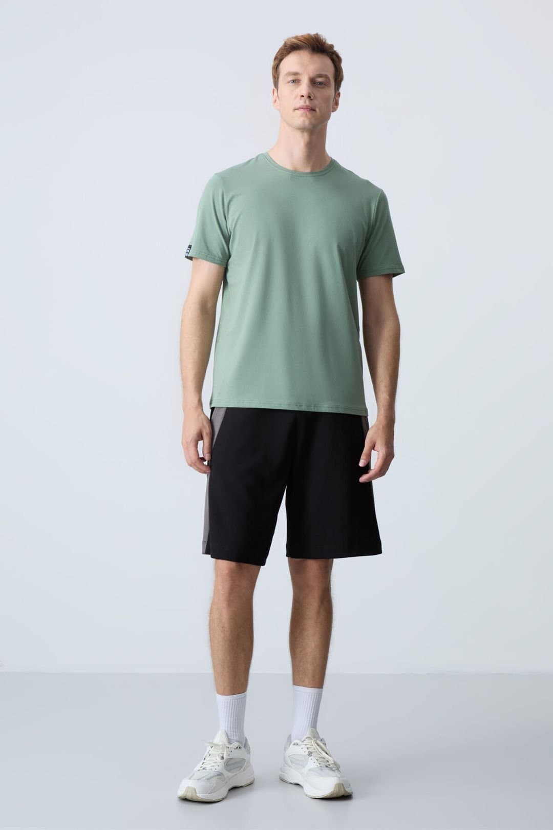 Tommy Life Tommy Life Men's Cotton Blend Sweat Shorts in Black