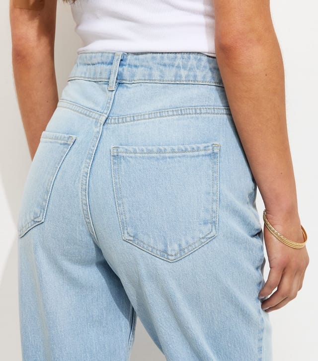New Look Women's Petite Light Blue High Waist Mom Jeans New Look - 2
