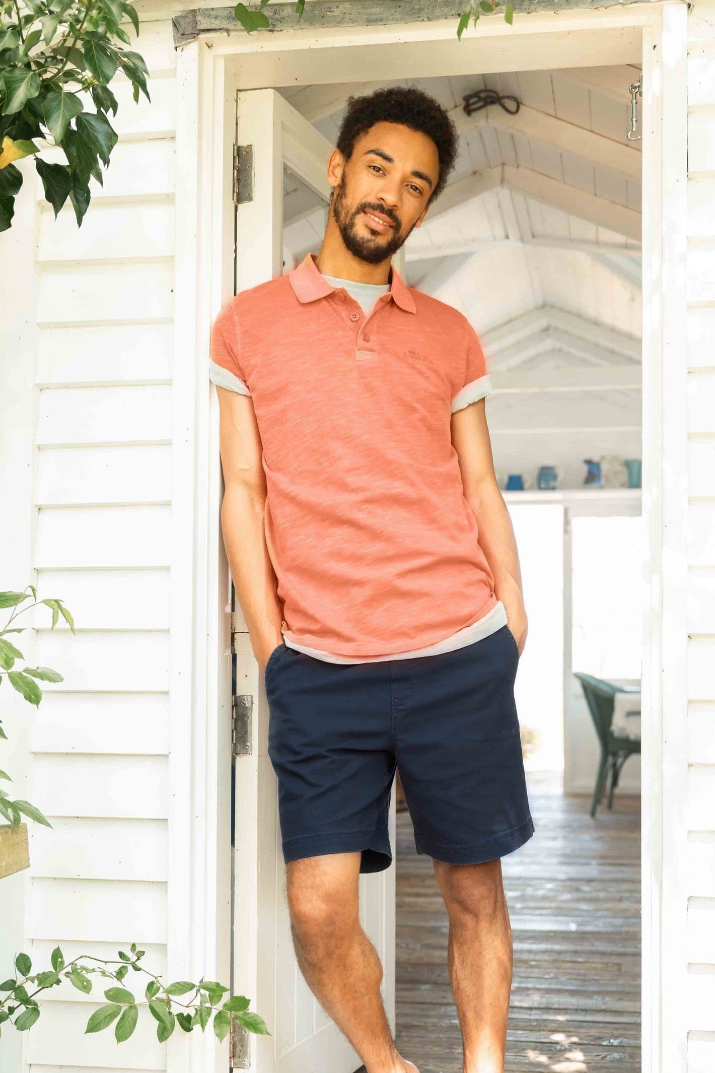 Weird Fish Weird Fish Men's Weston Canvas Shorts in Navy