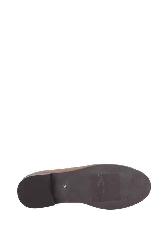 Hush Puppies Hush Puppies Women's Connie Tassel Loafer in Tan - 3