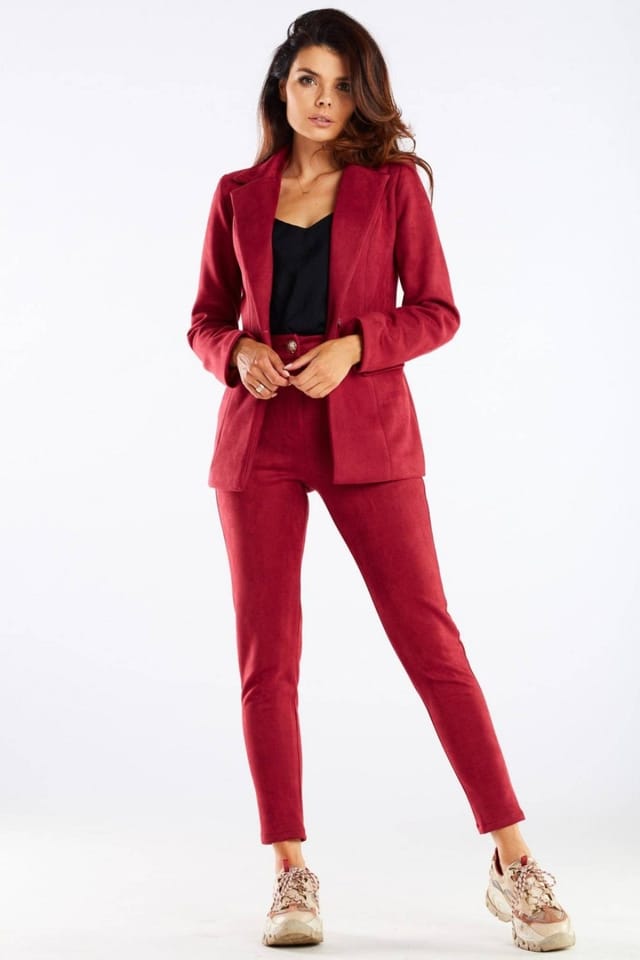 Love Lace Love Lace Women's Tailored Straight Leg Cigarette Trousers in Burgundy - 2