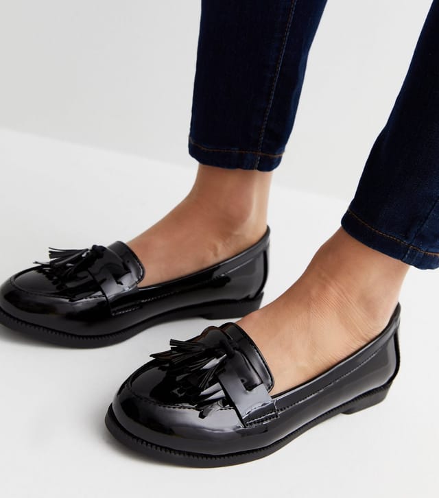 New Look Women's Black Patent Tassel Trim Loafers Vegan New Look - 2