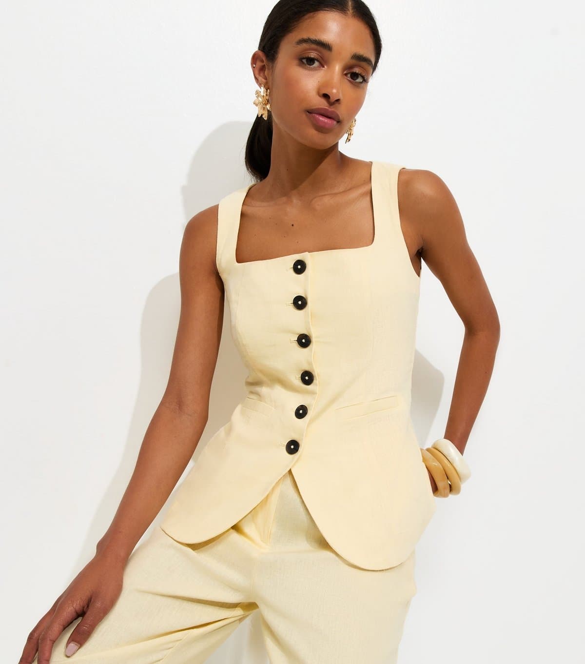 New Look Women's Yellow Linen Rich Thick Strap Waistcoat New Look