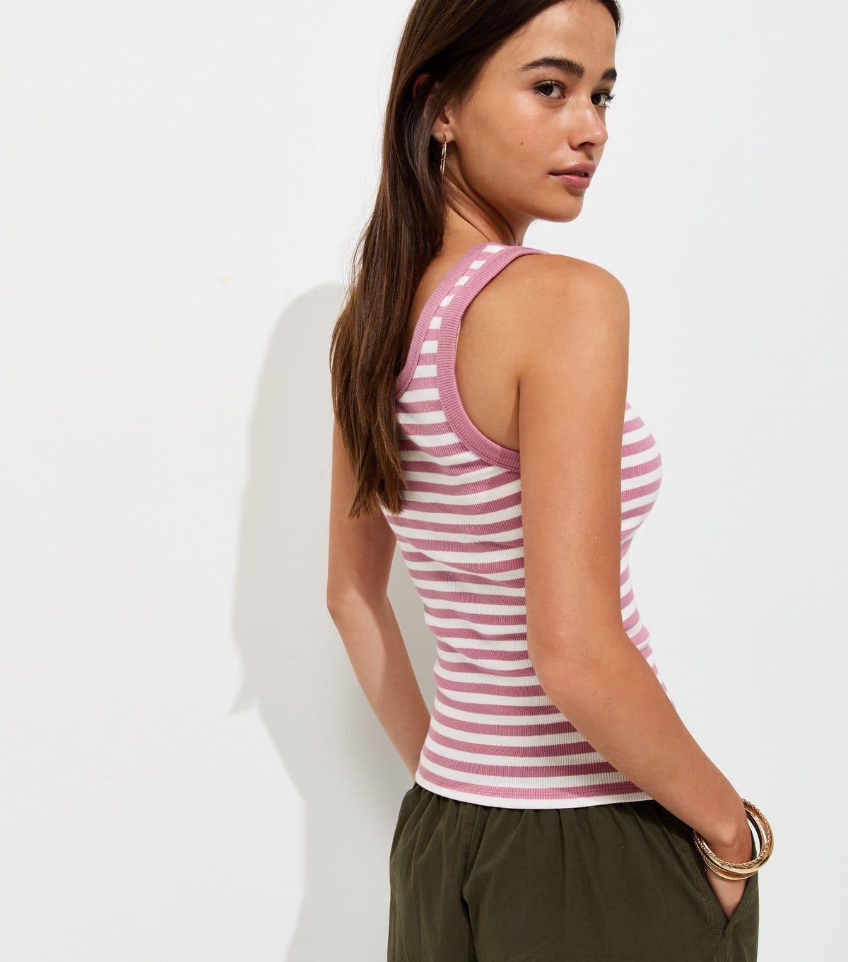New Look Women's Pink Striped Scoop Neck Wide Strap Vest New Look - 4