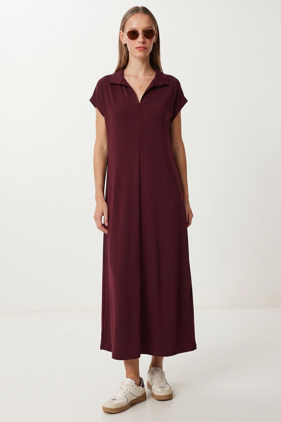 Happiness Istanbul Happiness Istanbul Women's Polo Collar Pull-On Midi Dress with Pocket in Burgundy