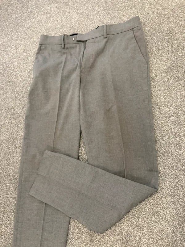 ASOS Design Men’s trousers grey- asos design