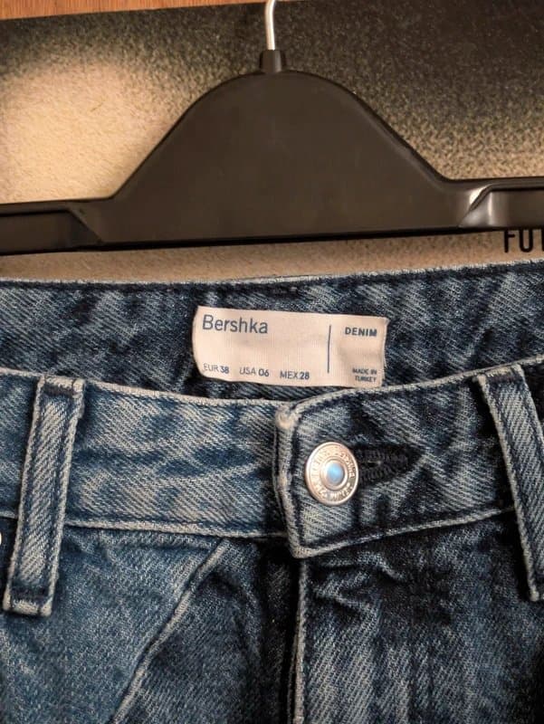 Bershka Bershka Swirl Straight Jeans