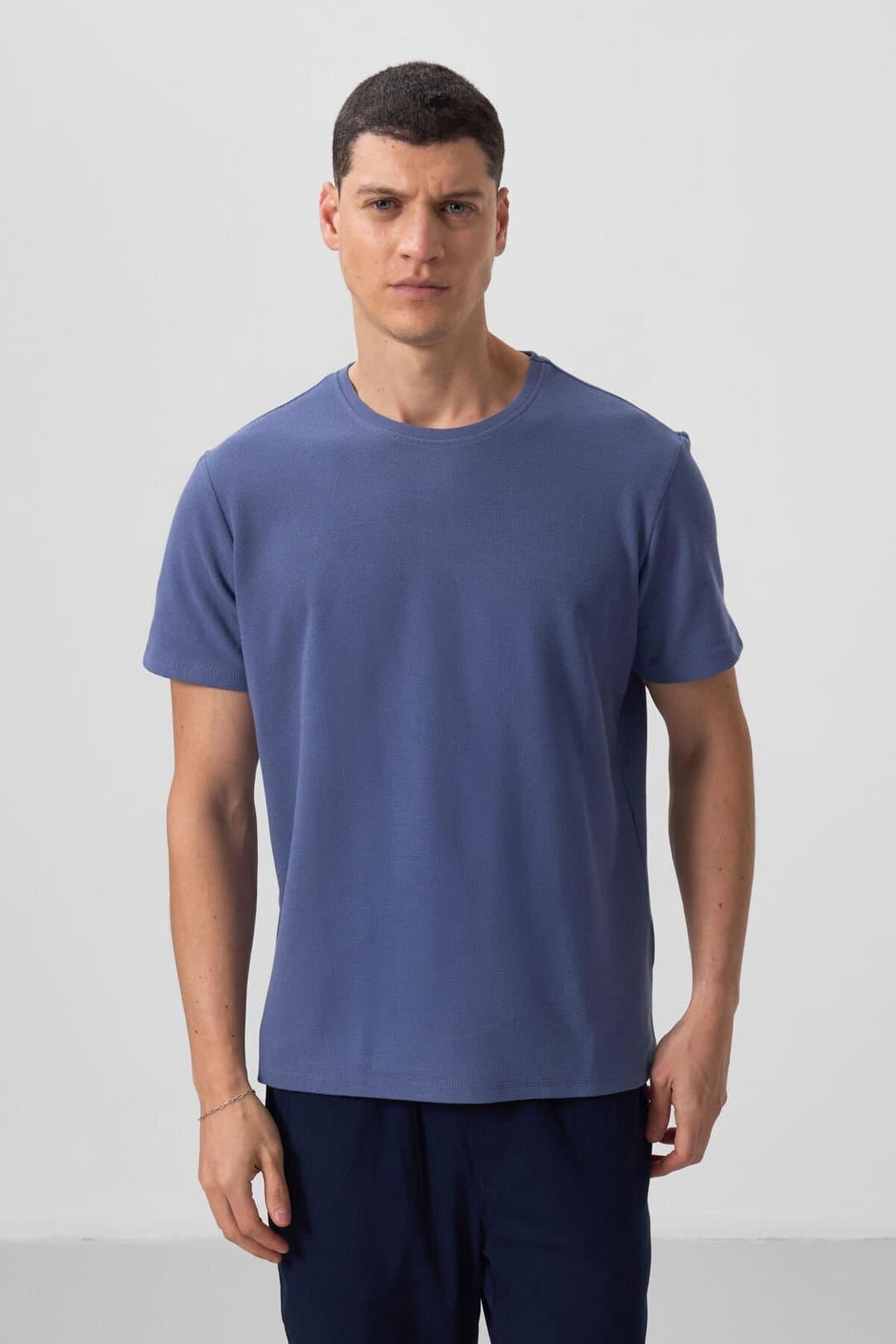 Tommy Life Tommy Life Men's Regular Fit Crew Neck T-Shirt in Dark Blue