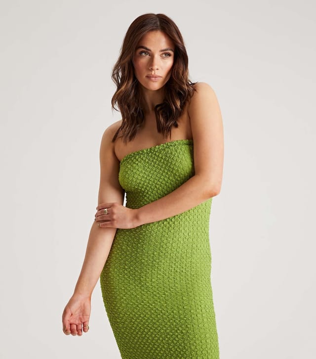 Urban Bliss Women's Light Green Textured Bandeau Midi Dress Urban Bliss New Look - 3