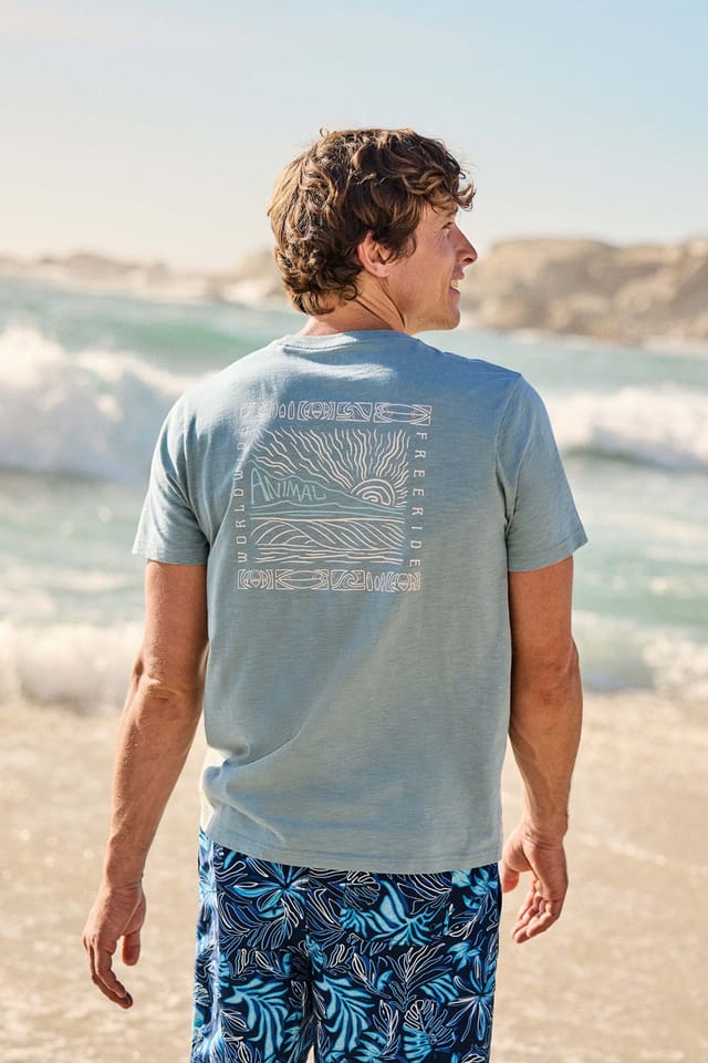 Animal Animal Men's 'Jacob' Short Sleeve Relaxed Fit Lightweight Casual Cotton T-Shirt in Pale Green - 2