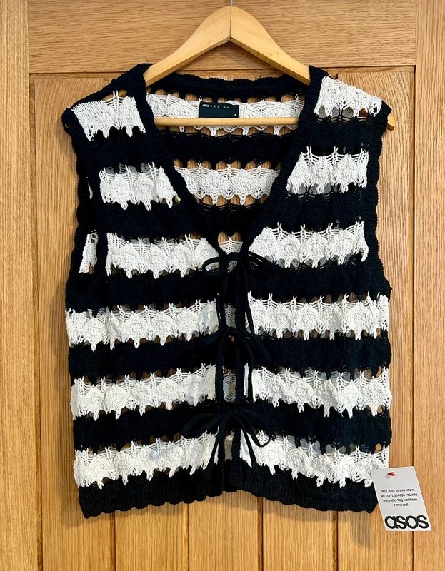 ASOS Design Crochet tie front knitted waistcoat - 1