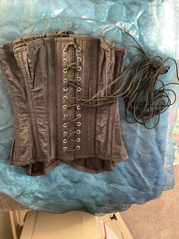Timeless Trends Black Silk Corset - Size 26