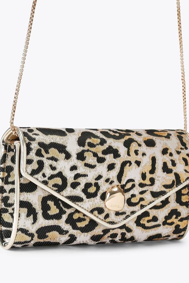 Carvela Carvela Women's 'Spiral Envelope Clutch' Bag in Gold - 2