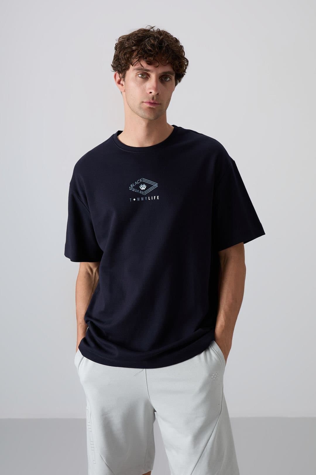 Tommy Life Tommy Life Men's Oversized Cotton-Blend Logo T-Shirt in Navy