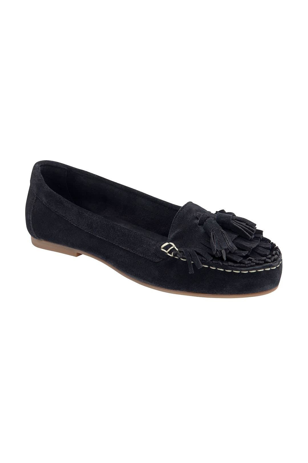 Ravel Ravel Women's 'Atley' Suede Loafers in Navy