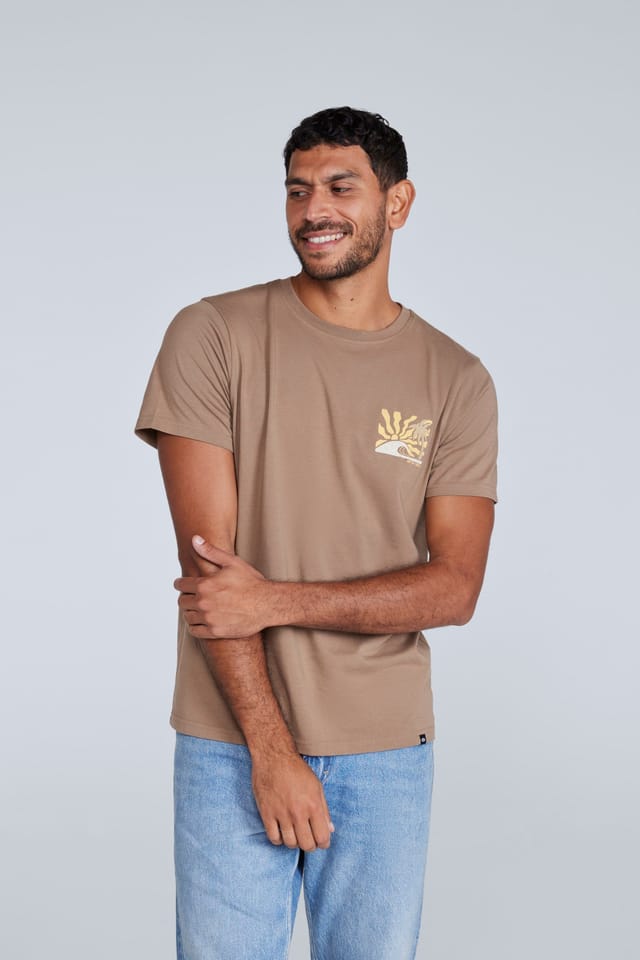 Animal Animal Men's 'Jacob' Short Sleeve Relaxed Fit Lightweight Casual Cotton T-Shirt in Tan - 2