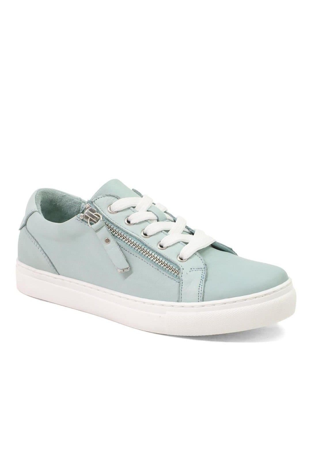 Jones Bootmaker Jones Bootmaker Women's Padova2 Leather Lace-Up Trainers in Mint