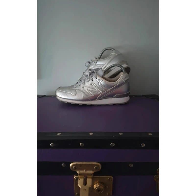 New Balance New Balance 996 metallic silver womens trainers UK size 5