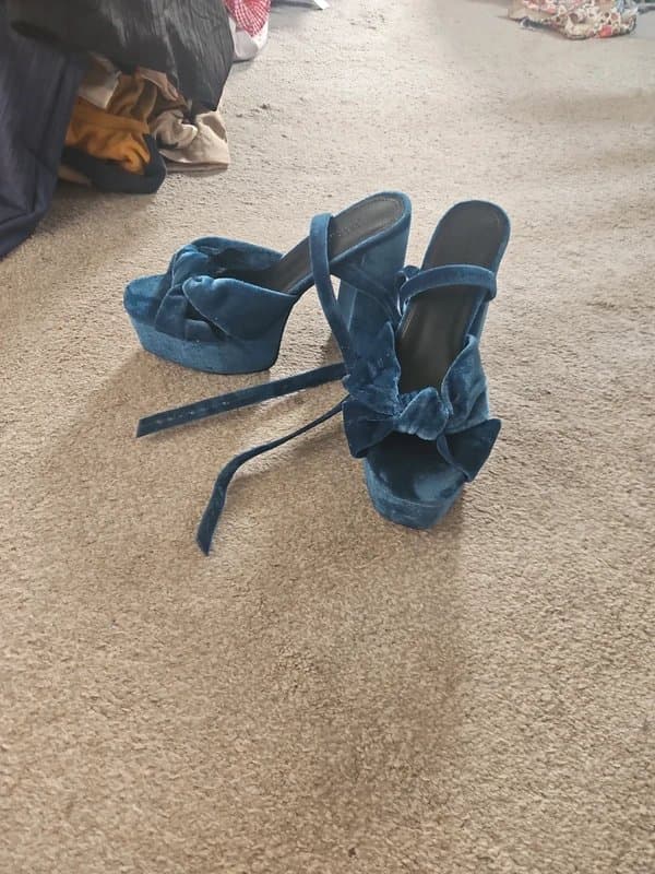 ASOS Design Blue velvet sandals
