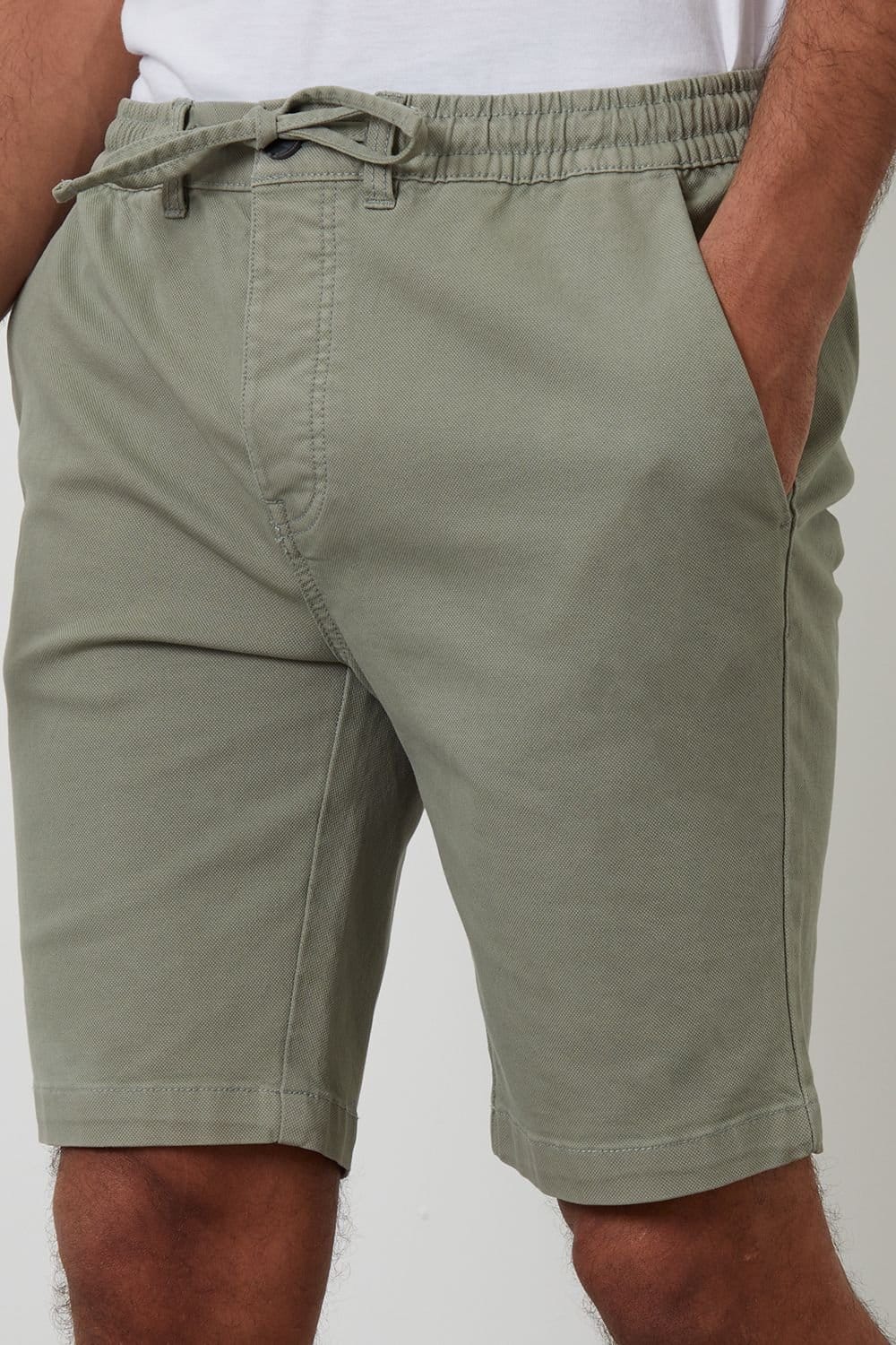 Threadbare Threadbare Men's Elasticated Waist Stretch Chino Shorts in Pale Green - 4